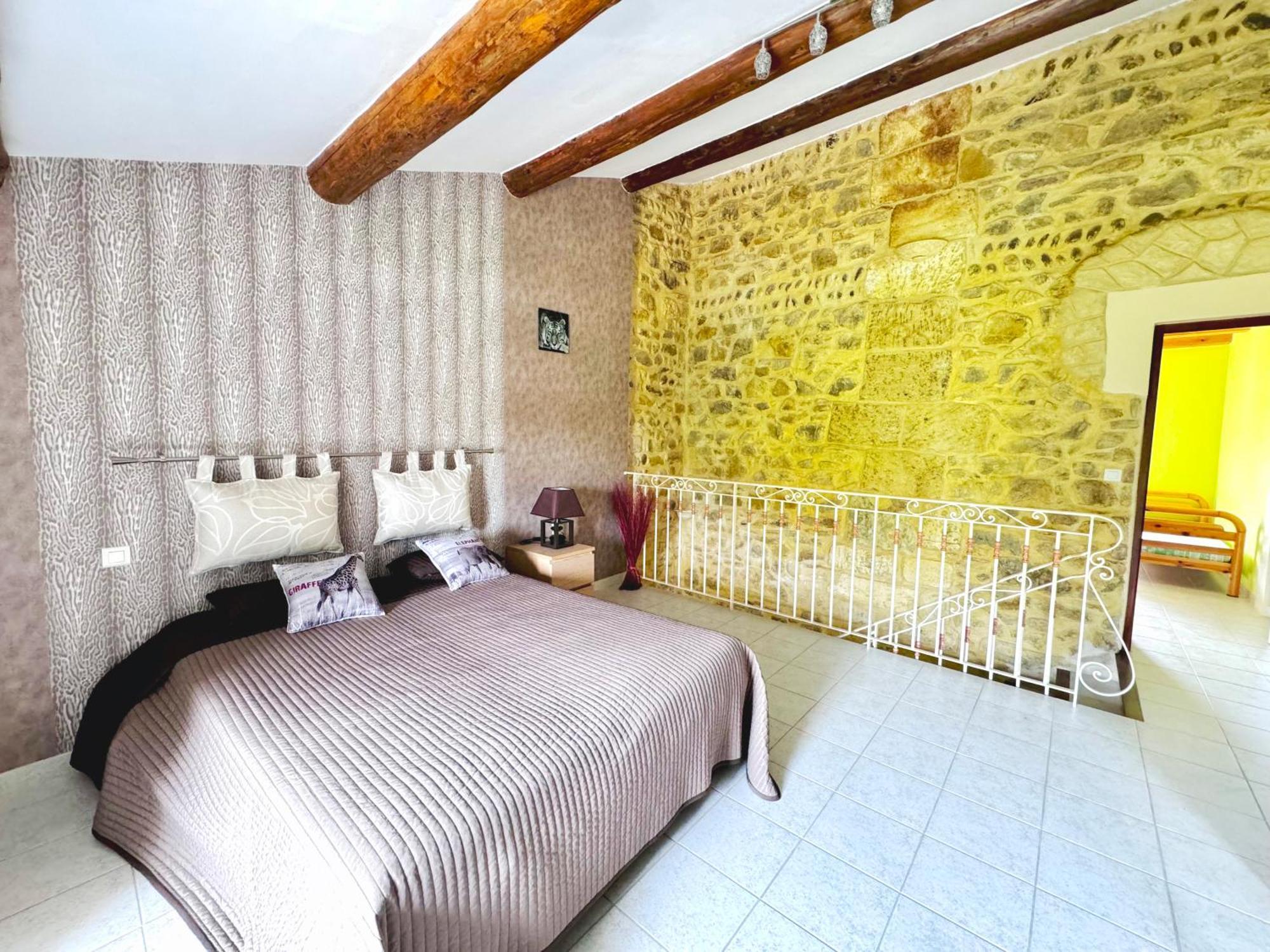 Loca-Moulins Villa Saze  Exterior photo